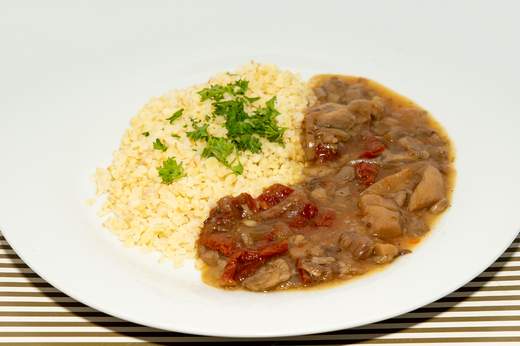 Bulgur s hlívou ústřičnou a suš.rajčaty * 1