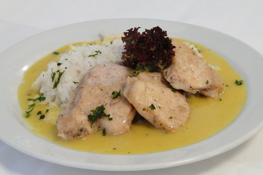 Krůtí medailonky s kari omáčkou, rýže * 1,7,9