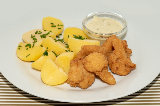 Smažený květák s bramborami a tatarkou * 1,3,10